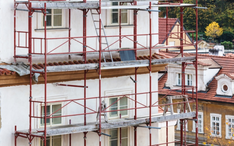 Prace związane ze zdzieraniem powłok